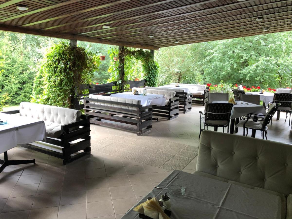 Hotel Boutique Garden Resort By Brancoveanu Moieciu de Jos Exterior foto